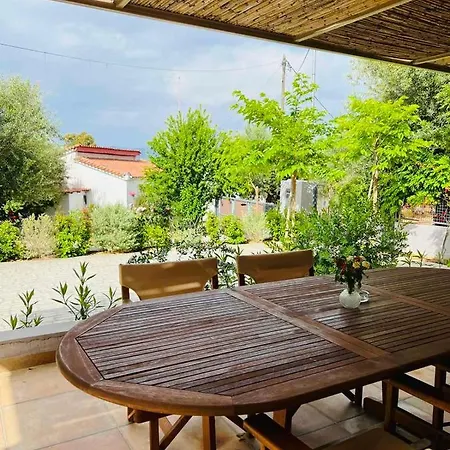 Apartmán Gargarou Residences *