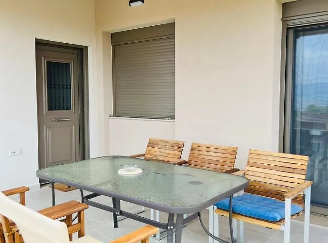 Gargarou Residences *